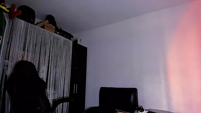 Snapshot of ares_sexxx chatting on 05.30.26 ares sexxx online show from 05.30.26