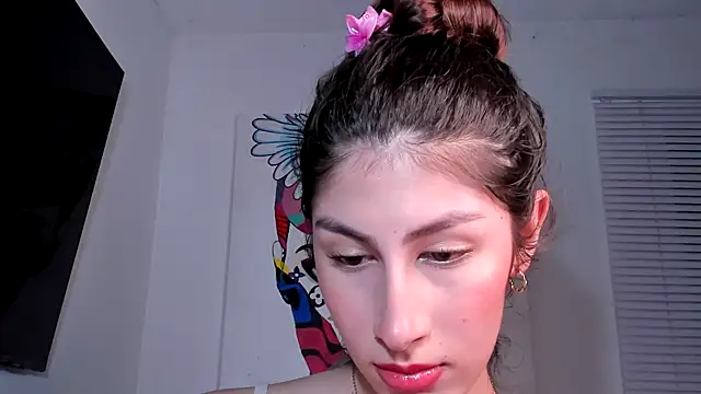 valeria gonzales  online show from 03.13.25