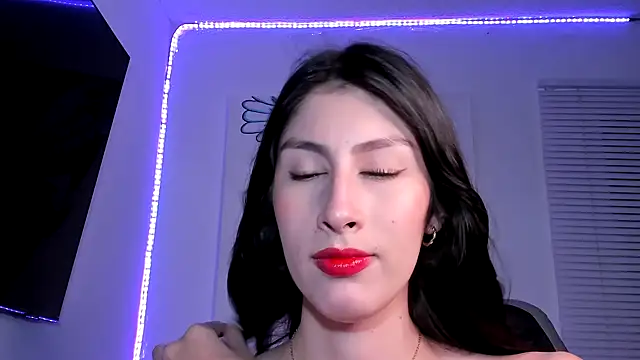 valeria gonzales  online show from 03.16.25