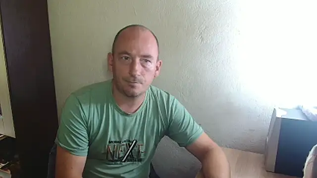 Snapshot of Johan___Barker chatting on 10.22.25 Johan   Barker online show from 10.22.25