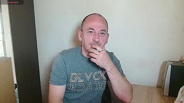 Johan   Barker online show from 04.13.26