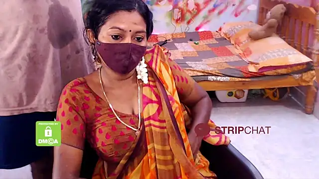 Snapshot of Novapol chatting on 03.12.25 Novapol online show from 03.12.25