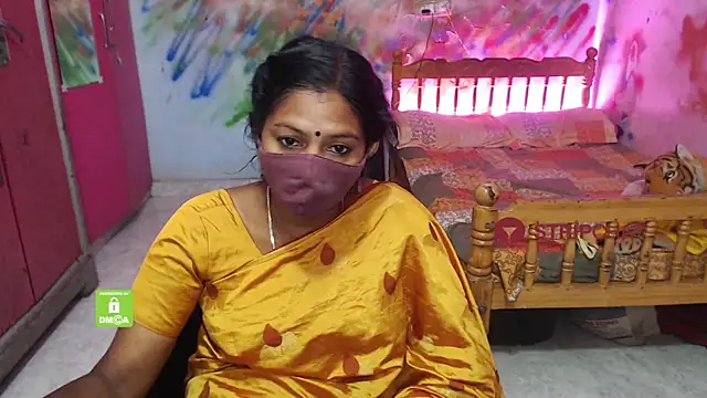 Snapshot of Novapol chatting on 10.01.25 Novapol online show from 10.01.25