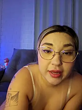 kamila hty online show from 10.24.25