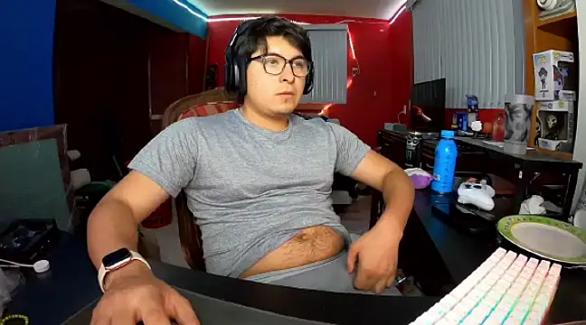 Nathanroberts111 online show from 02.28.25