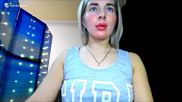 Snapshot of miaa_sunn chatting on 01.04.25 miaa sunn online show from 01.04.25