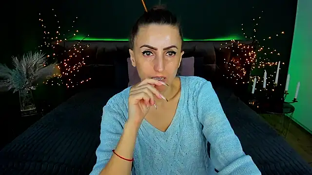 Rebecca Diamond online show from 02.03.26