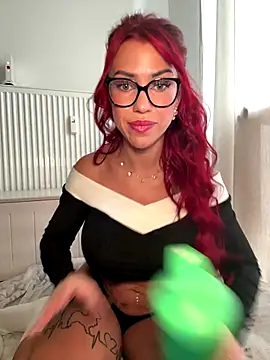 Pia July  online show from 12.16.25