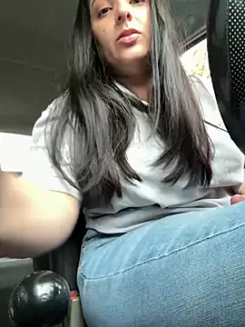 Snapshot of YummyAnna_ chatting on 03.12.26 YummyAnna online show from 03.12.26