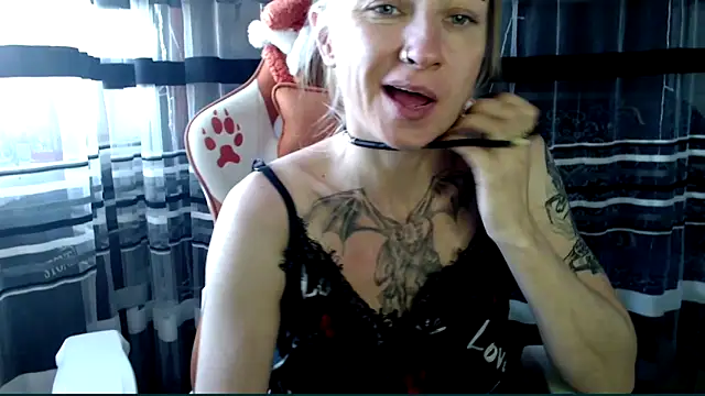 cold lollipop online show from 05.06.26
