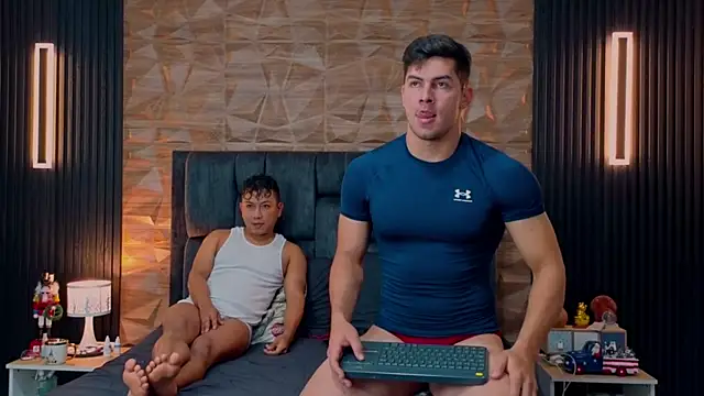 FelipeAndMarcello3 online show from 11.17.25