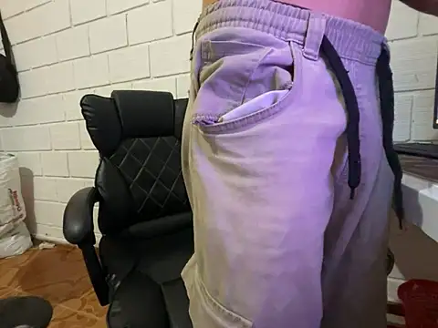 Max TheHorseDick online show from 02.06.26