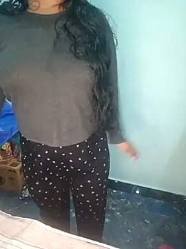 Sweet-Berry online show from 02.20.26