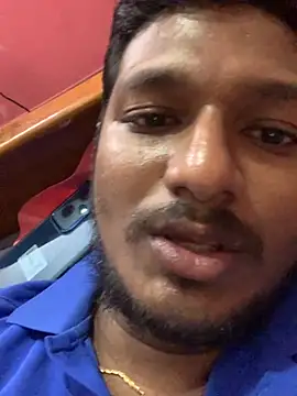 Snapshot of RamseyHot chatting on 10.29.25 RamseyHot online show from 10.29.25