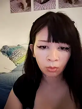 Haru Queenn online show from 11.25.25