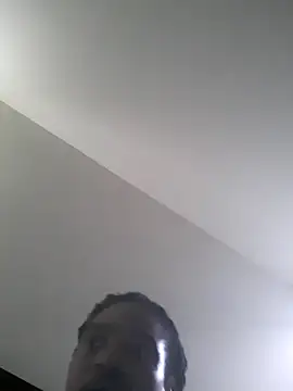 Snapshot of ceezon1 chatting on 12.28.24 ceezon1 online show from 12.28.24