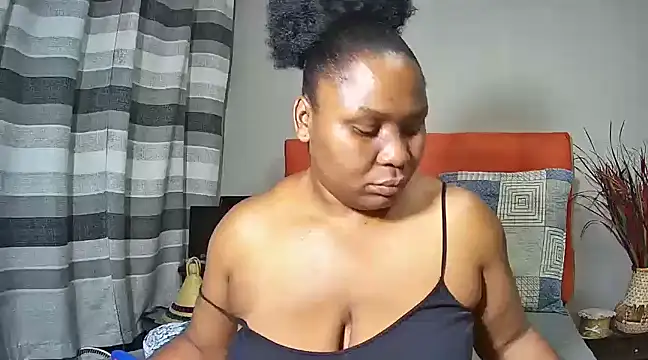 Snapshot of missboobsxx chatting on 01.20.25 missboobsxx online show from 01.20.25