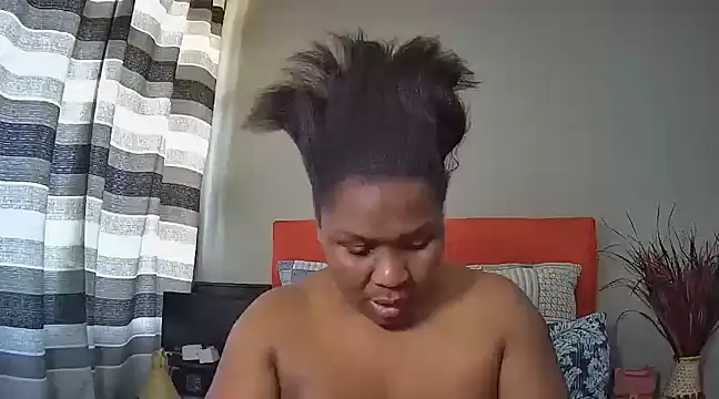 Snapshot of missboobsxx chatting on 01.22.25 missboobsxx online show from 01.22.25