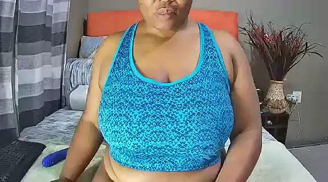 Snapshot of missboobsxx chatting on 03.09.25 missboobsxx online show from 03.09.25