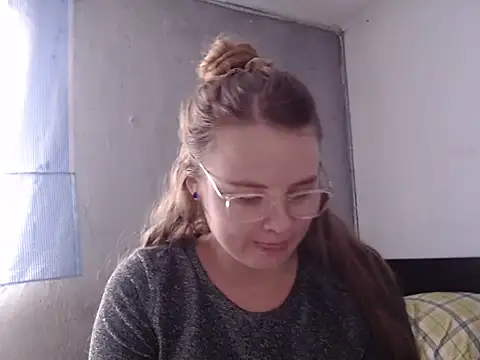 HellenMiyer1111 online show from 02.12.25