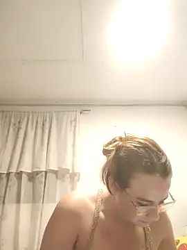 HellenMiyer1111 online show from 10.15.25