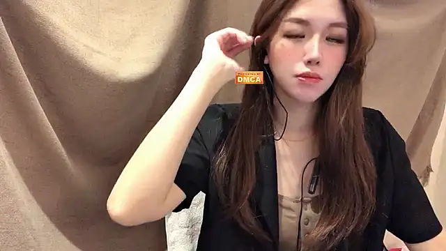 Tw Zoella online show from 12.13.24