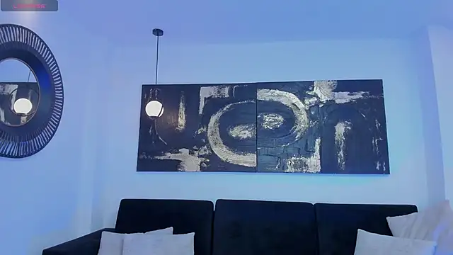 LindseyCox online show from 12.18.24