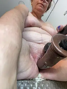 slutgold online show from 02.12.25