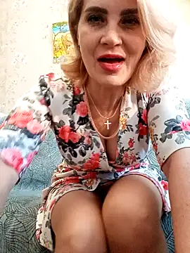Snapshot of JennyOMay chatting on 01.28.25 JennyOMay online show from 01.28.25