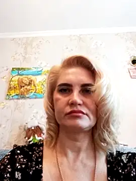 JennyOMay online show from 04.03.26