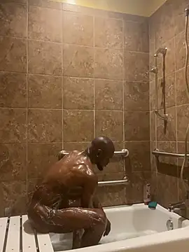 Maculine Stayr online show from 03.04.25