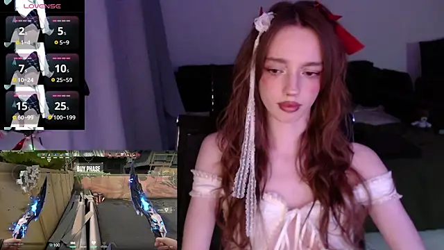 Snapshot of Weeissy chatting on 03.22.25 Weeissy online show from 03.22.25