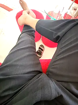 chaunguyen1993 online show from 12.21.25