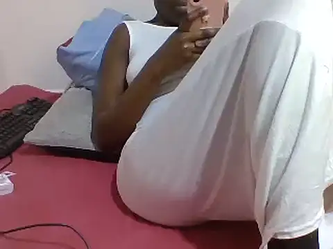 sweetelle09 online show from 03.11.25