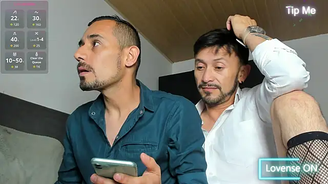 jhonyalzate2 online show from 07.05.26