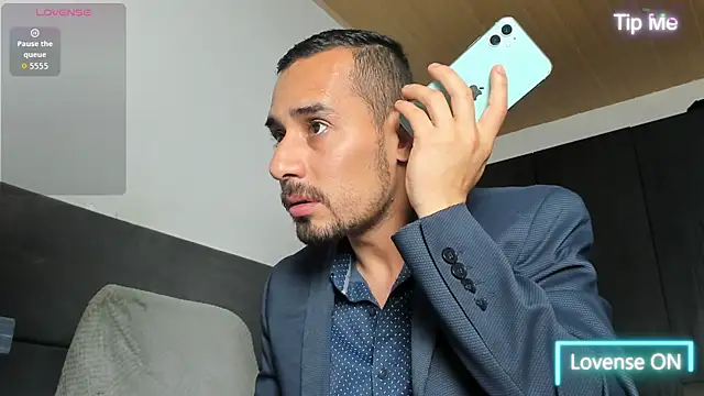 jhonyalzate2 online show from 07.10.26