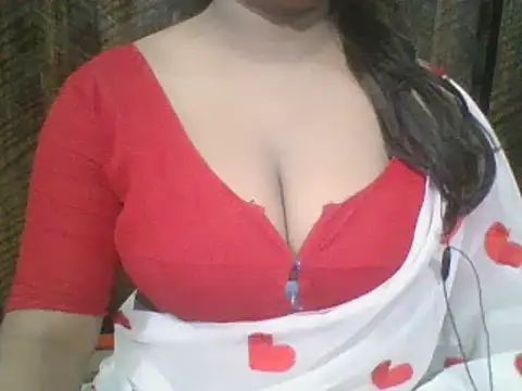 Snapshot of Mahi_love21 chatting on 01.01.25 Mahi love21 online show from 01.01.25