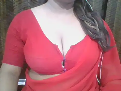 Snapshot of Mahi_love21 chatting on 02.18.25 Mahi love21 online show from 02.18.25