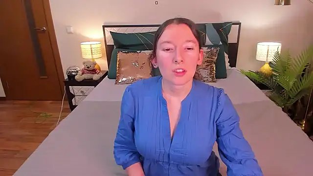 Snapshot of CatherineWalls chatting on 02.26.26 CatherineWalls online show from 02.26.26