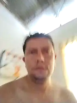 Lachuchaenlacara1988 online show from 01.29.25