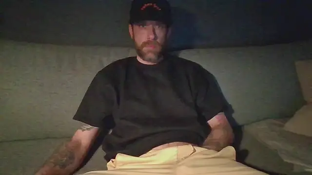 Snapshot of Stock-Holmes chatting on 12.15.25 Stock-Holmes online show from 12.15.25