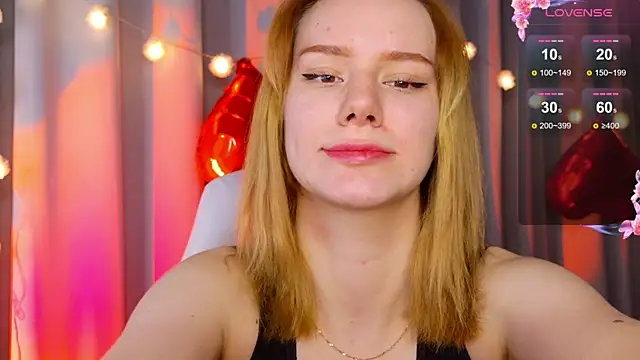 Snapshot of Ramona___ chatting on 02.03.25 Ramona    online show from 02.03.25