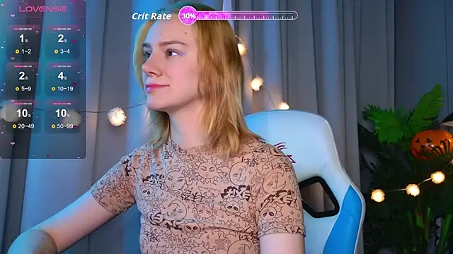 Snapshot of Ramona___ chatting on 10.26.25 Ramona    online show from 10.26.25