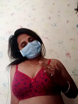 Snapshot of Indiantina chatting on 12.14.24 Indiantina online show from 12.14.24