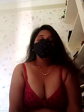 Snapshot of Indiantina chatting on 12.29.24 Indiantina online show from 12.29.24