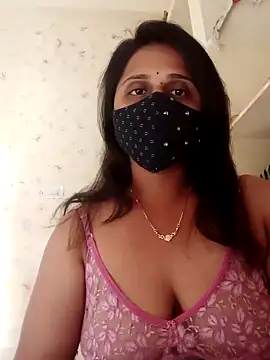 Snapshot of Indiantina chatting on 01.07.25 Indiantina online show from 01.07.25