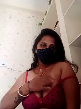 Snapshot of Indiantina chatting on 01.21.25 Indiantina online show from 01.21.25