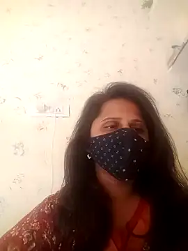 Snapshot of Indiantina chatting on 03.19.25 Indiantina online show from 03.19.25