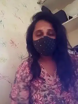 Snapshot of Indiantina chatting on 10.18.25 Indiantina online show from 10.18.25