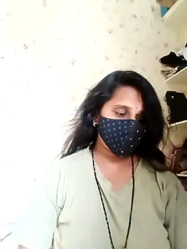 Snapshot of Indiantina chatting on 11.02.25 Indiantina online show from 11.02.25